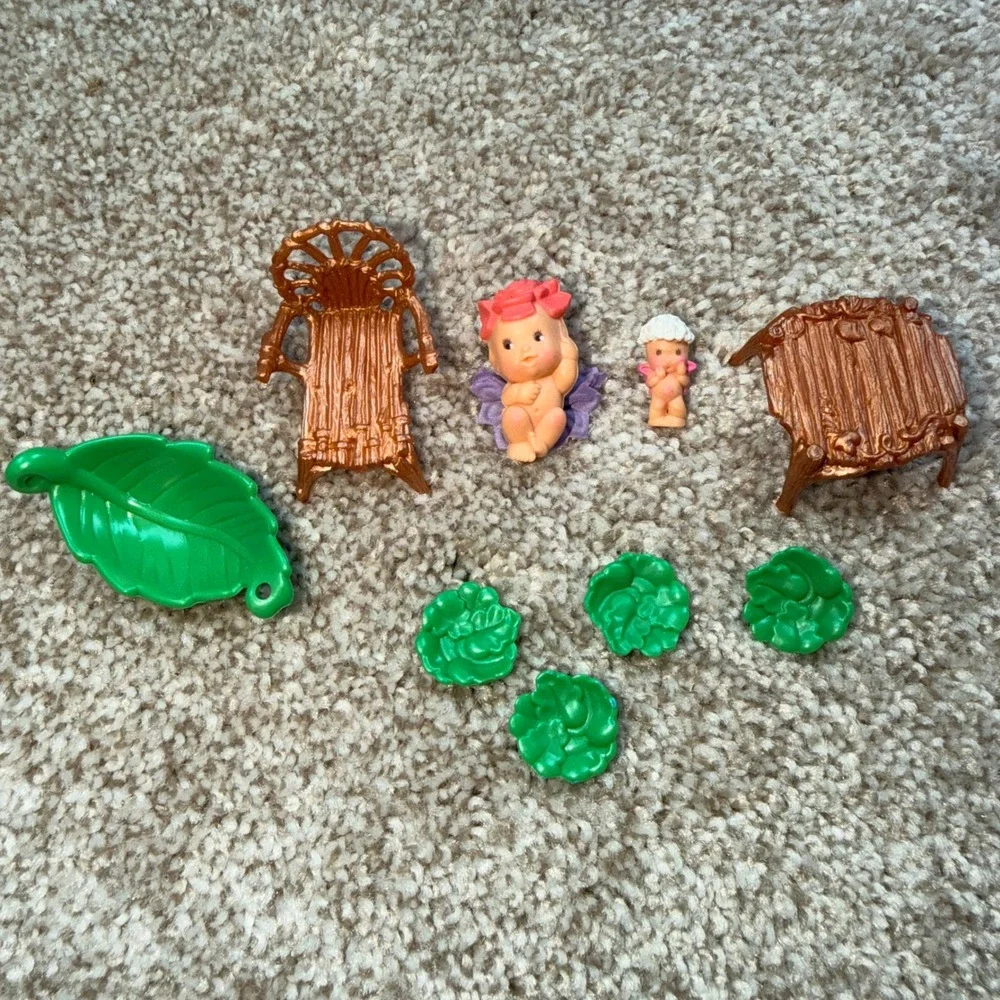 Vintage 1993 Kenner Fairy Winkles Secret Flower Pot Pink Tulip Fairy Baby Toy